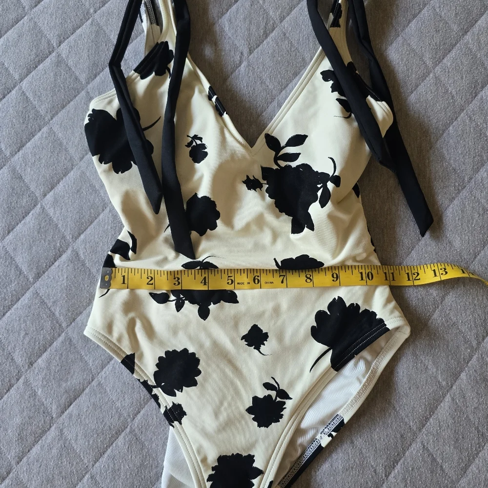 Kate Spade Neck OnePiece Swimsuit‎ Floral bow tie shoulder Size XS